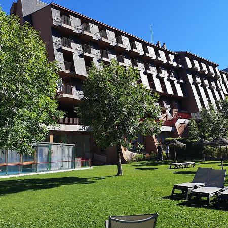 Evenia Monte Alba Hotel Cerler Bagian luar foto