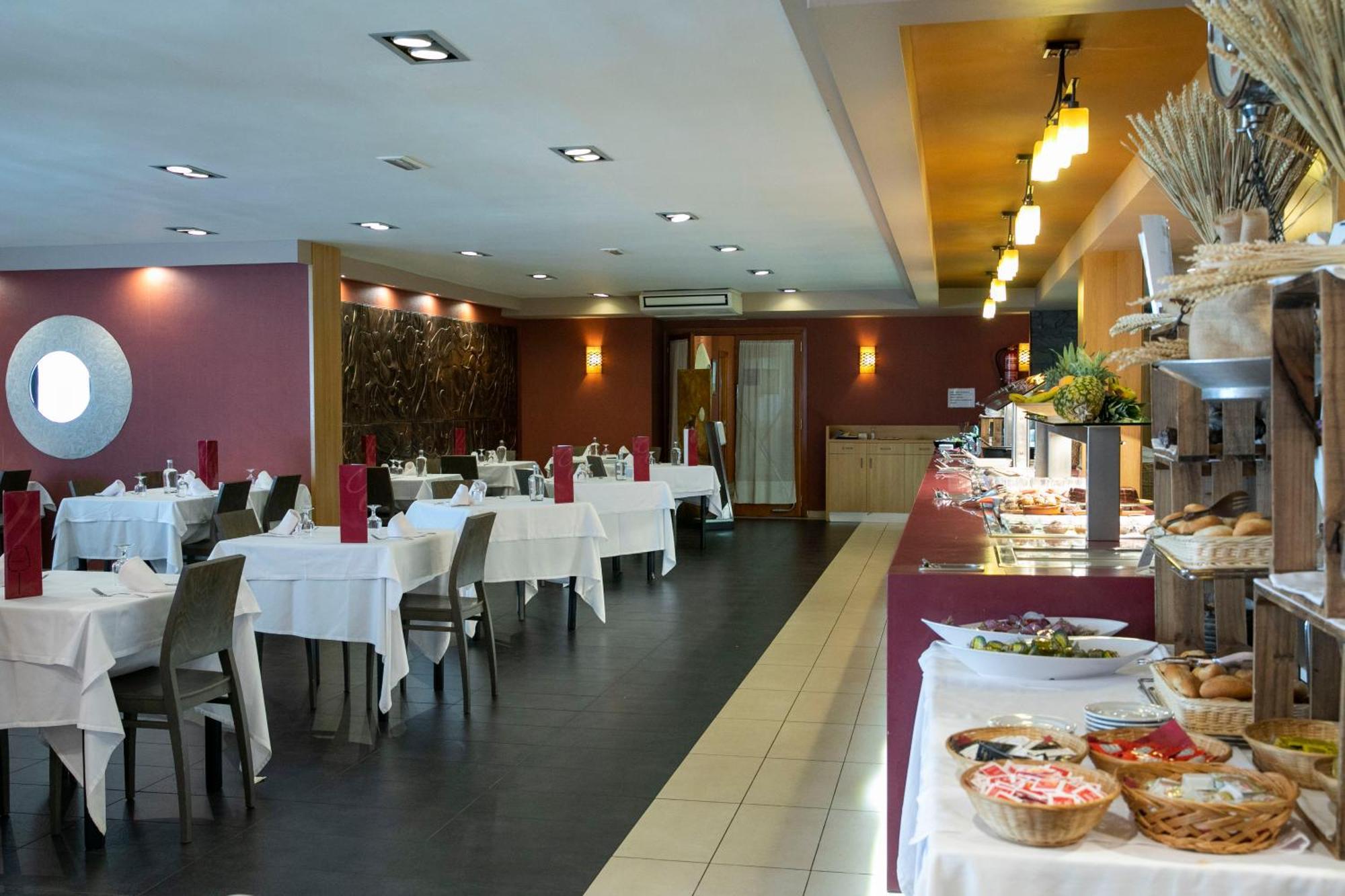 Evenia Monte Alba Hotel Cerler Bagian luar foto