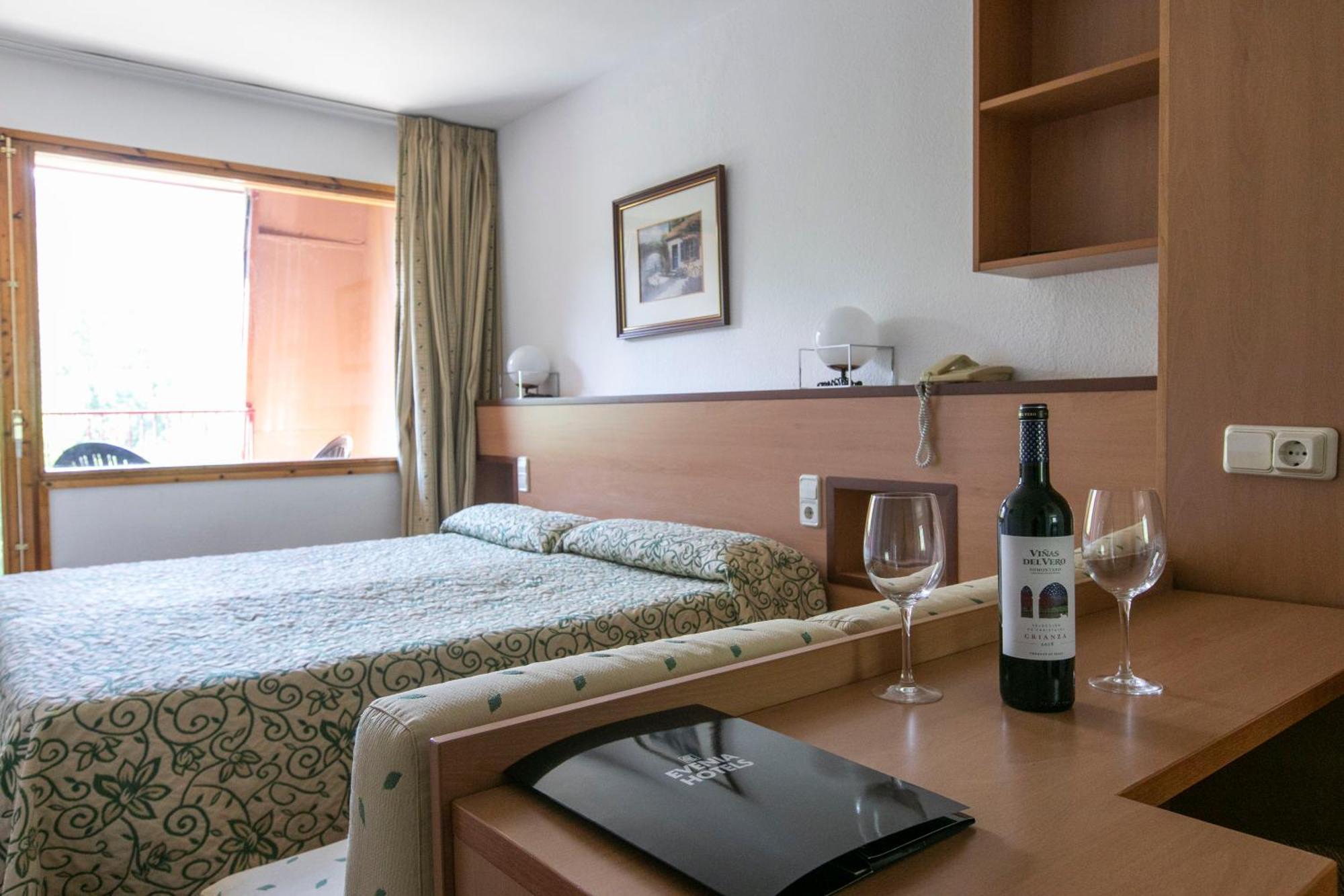 Evenia Monte Alba Hotel Cerler Bagian luar foto