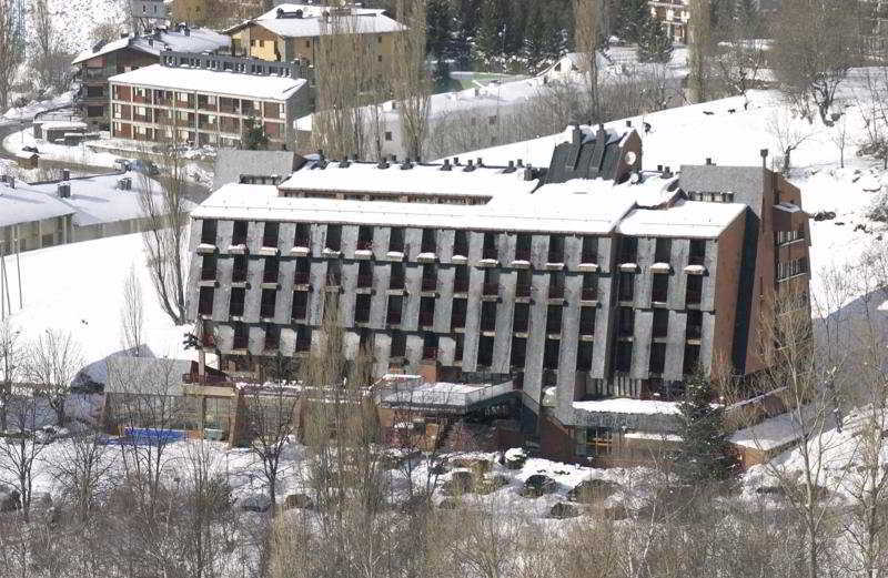 Evenia Monte Alba Hotel Cerler Bagian luar foto