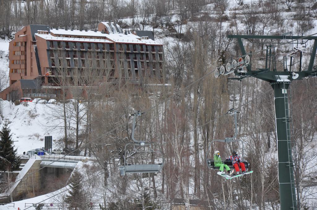 Evenia Monte Alba Hotel Cerler Bagian luar foto