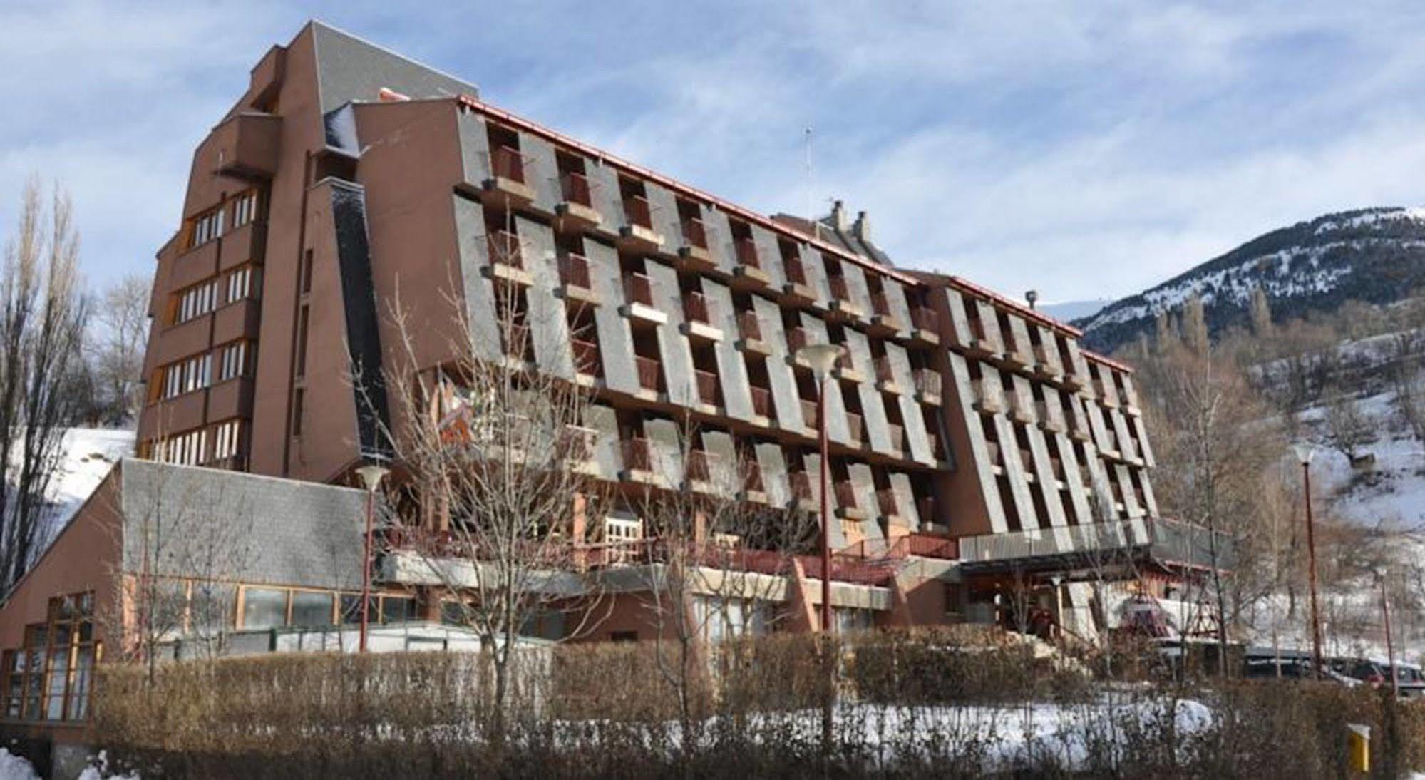 Evenia Monte Alba Hotel Cerler Bagian luar foto